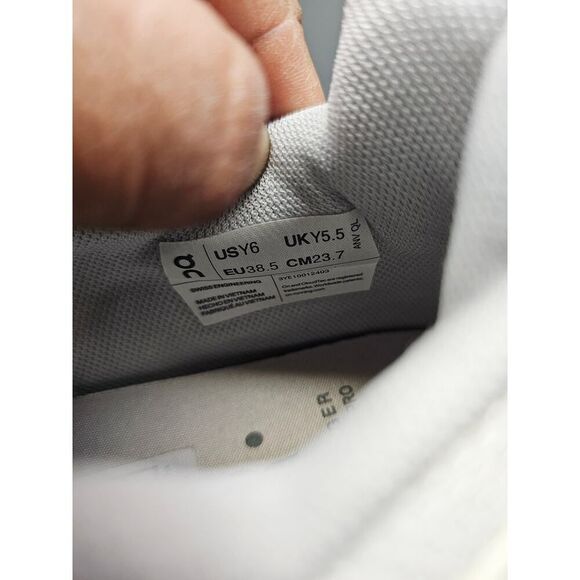 Oncloud Youth 6 Comfy footwear - Picture 3 of 10